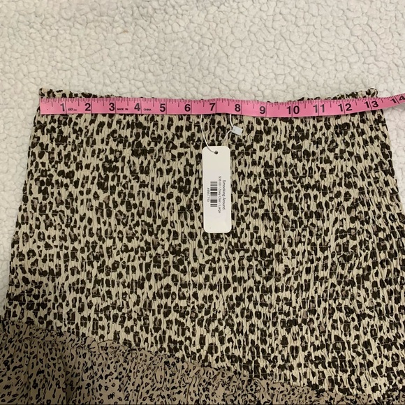 NWT GLAM Leopard Smocked Ruffle Mini Skirt Zoey Clair Large - Picture 15 of 16